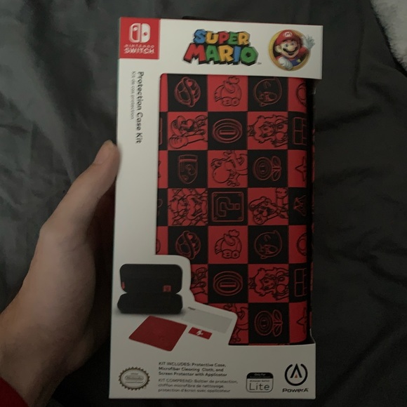 Super Mario Nintendo Switch Lite Case Carrying Case Red Black New - Picture 1 of 4